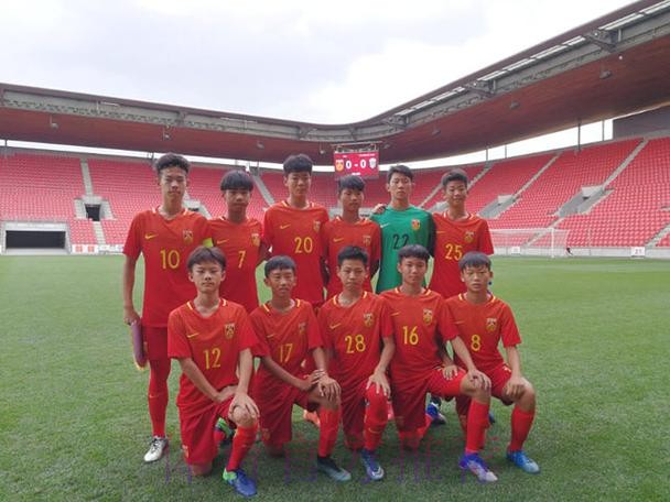 中国U14少年队获得斯拉维亚国际杯足球赛第四名